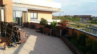 Flat in Rosselló. Fantástico piso con terraza de 100 m
