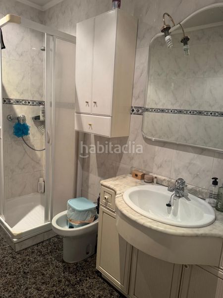 Foto b049355b-d251-434b-83df-e4eaf816b175. Casa amb calefacció aparcament a Balàfia Lleida