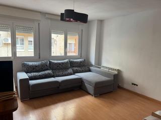 Affitto Piccolo appartamento in Secà de Sant Pere. Apartamento en alquiler secà sant pere lleida