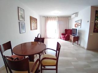 Appartamento in Instituts-Universitat. Encantador apartamento en dr. combelles  pk i trastero