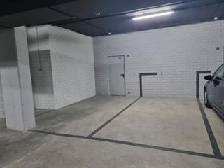 Lloguer Aparcament cotxe a Balàfia. Plaza de parking y trastero en calle josep pallach  pardinyes