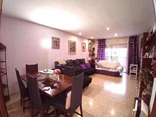 Appartement à Balàfia. Amplio inmueble en balàfia