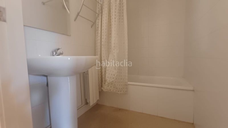 Foto 8fd73b04-5149-4786-9c24-f93d7c0ffce2. Apartament amb calefacció a Balàfia Lleida