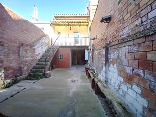 Masia a Bell-lloc d´Urgell. Casa venta en belllloc