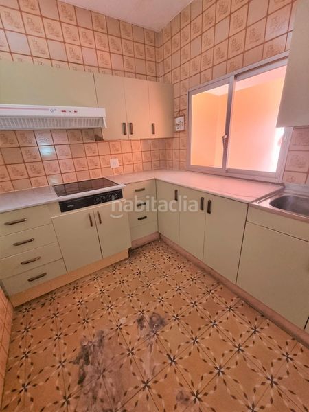 Foto c44ed08c-6293-4162-a1a9-cecaaeb201f2. Casa amb aparcament a Torregrossa