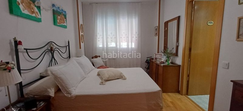 Foto 1a015382-a620-4d8d-a1e4-139a9946395c. Casa adossada amb calefacció a Pardinyes Lleida