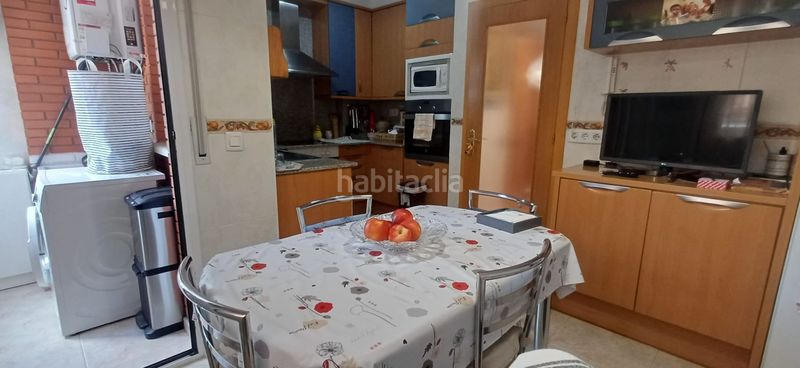 Foto a6d7ef73-2780-4971-992d-e6e5700314e2. Casa adossada amb calefacció a Pardinyes Lleida