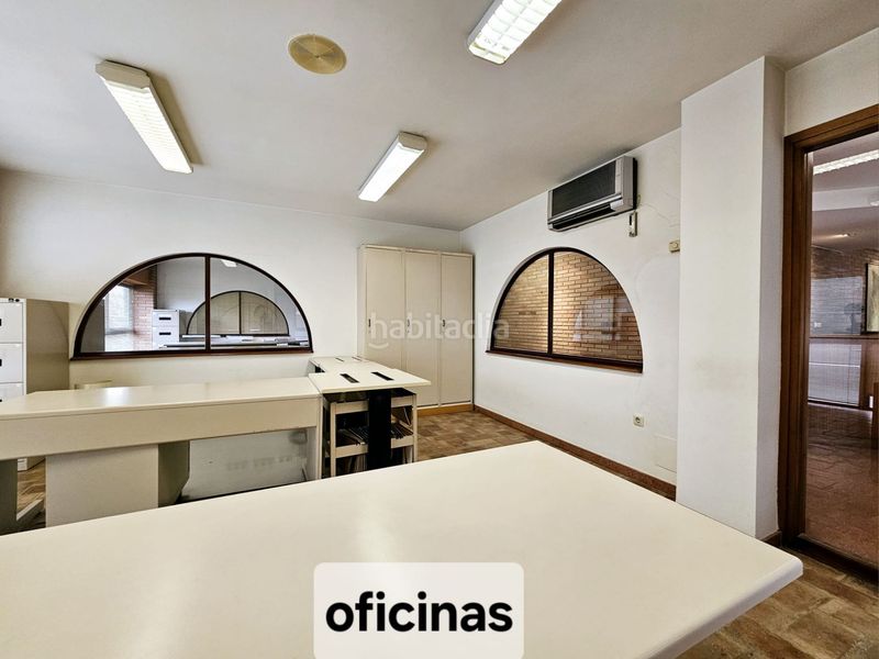 Foto 65704cfe-5fac-49b3-902f-7dbd703c711b. Local comercial a Almacelles