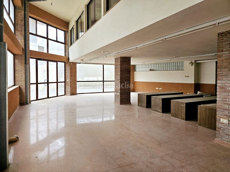 Foto afef3349-6fec-45c6-9bd6-a3667e0a25bf. Local comercial a Almacelles
