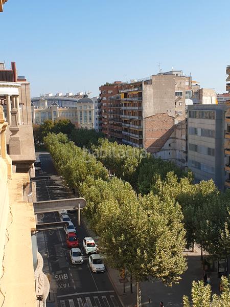 Foto 6ce902b1-e69b-423a-9bc5-c4a016aa1094. Edificio  emblematico ubicado en rambla ferran en Lleida