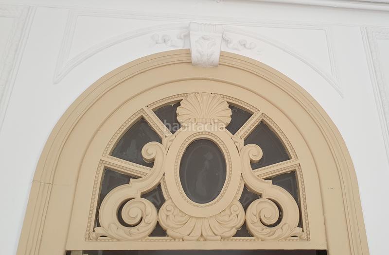 Foto a03a03cb-de61-4066-9b8c-5dcedff90455. Edificio  emblematico ubicado en rambla ferran en Lleida