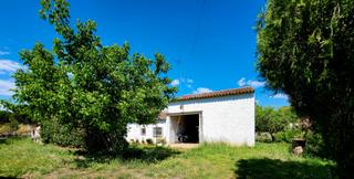 Masia  Partida peixa som. mes. En venta casa rustica con parcela en partida peixasomes