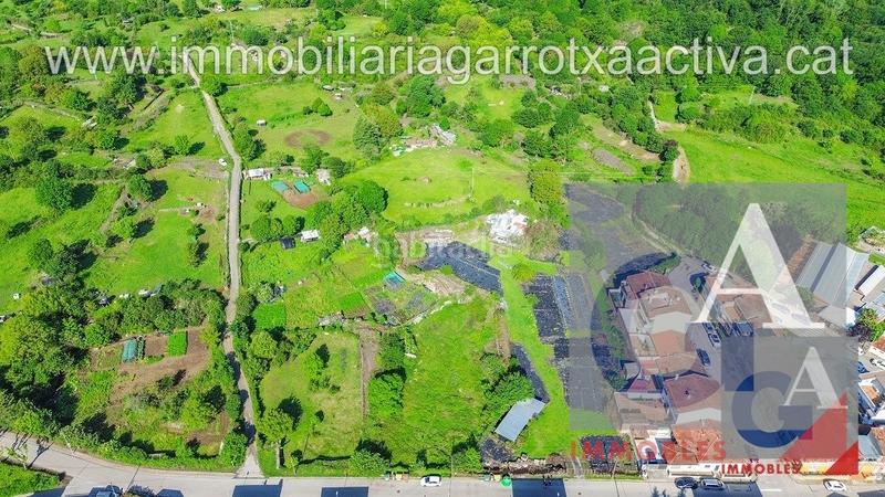 Foto ae075eef-7ff1-4219-839d-232b0545a97f. Terrain résidentiel dans Olot