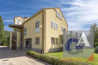 Casa a Vall den Bas (La)