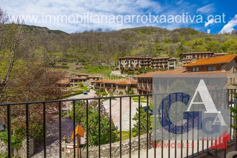 Foto 03fef278-c0f3-42af-9b79-60d33f68e7bb. Edificio en Setcases