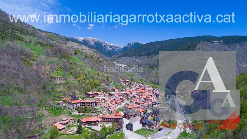 Foto 40b5a192-c623-4054-bd0d-285c46737008. Edificio en Setcases