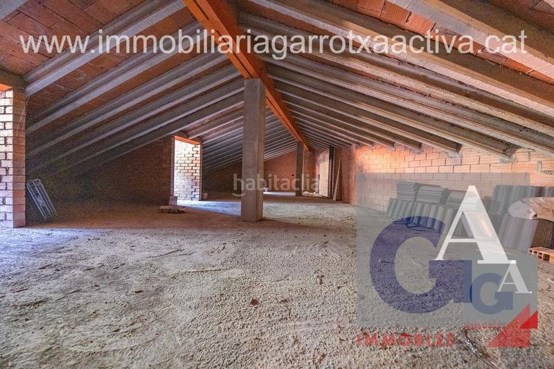 Foto a22f60c0-be12-4c9a-9aba-9ffc4a882837. Edificio en Setcases