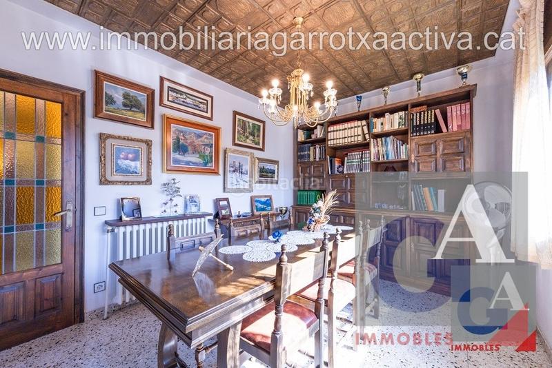 Foto 844b2f09-5f4f-42ce-a539-bab55078d9ce. Casa con riscaldamento parcheggio in Vall d´en Bas (La)