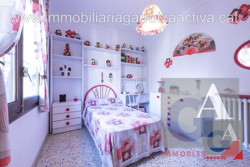 Foto bdb5e3ed-6f64-4258-b708-82e578910ca8. Casa con riscaldamento parcheggio in Vall d´en Bas (La)
