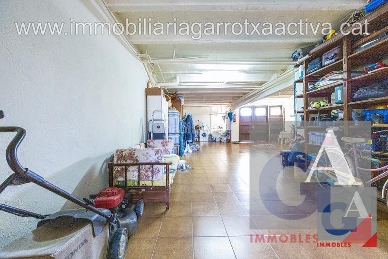 Foto e8e9dd17-db78-435a-9b8f-1898257b21b0. Casa con riscaldamento parcheggio in Vall d´en Bas (La)