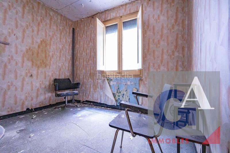 Foto 22de9db1-4ca3-462f-b99a-fc2e2da94bbb. Edificio en Olot