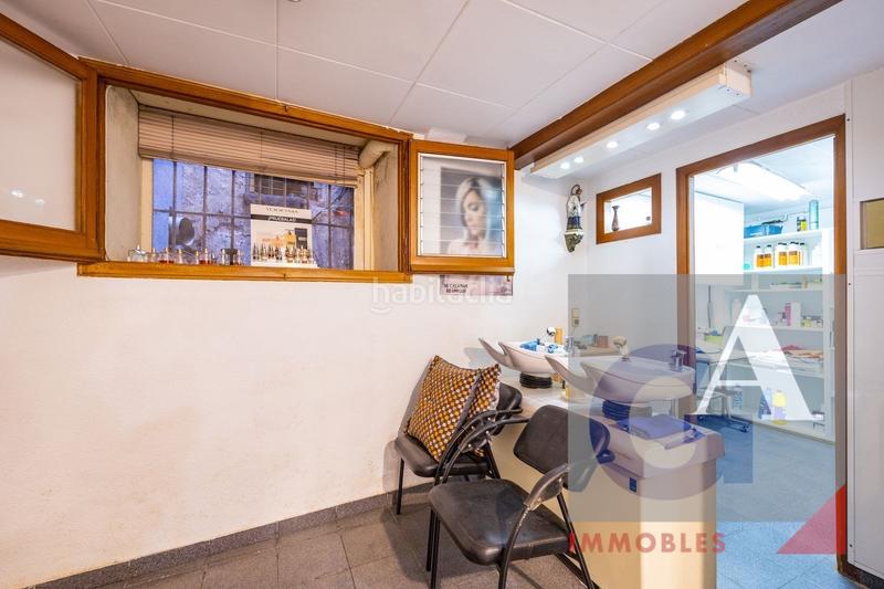 Foto 71f1015f-7e57-454d-90fc-3ab436416f52. Edificio en Olot