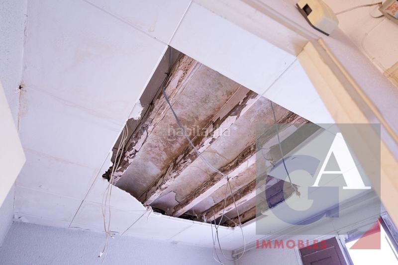 Foto 7baa8b87-61fd-4288-8574-c778c9a9eaf3. Edificio en Olot