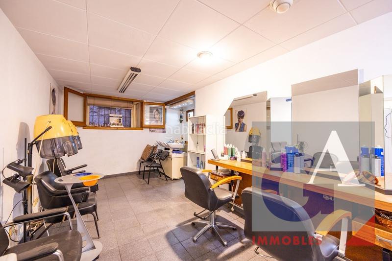 Foto 86e8691e-20b7-4273-81ed-249862cdec3b. Edificio en Olot