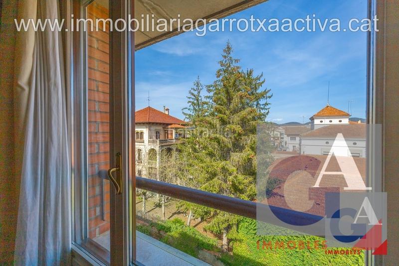 Foto 3348c4d3-5be9-42af-9320-02cb54279130. Piso en Olot