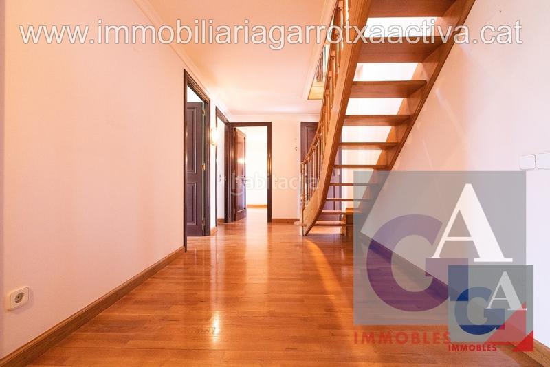 Foto 801d777f-c5d5-486e-b110-2317eb773d5d. Piso en Olot