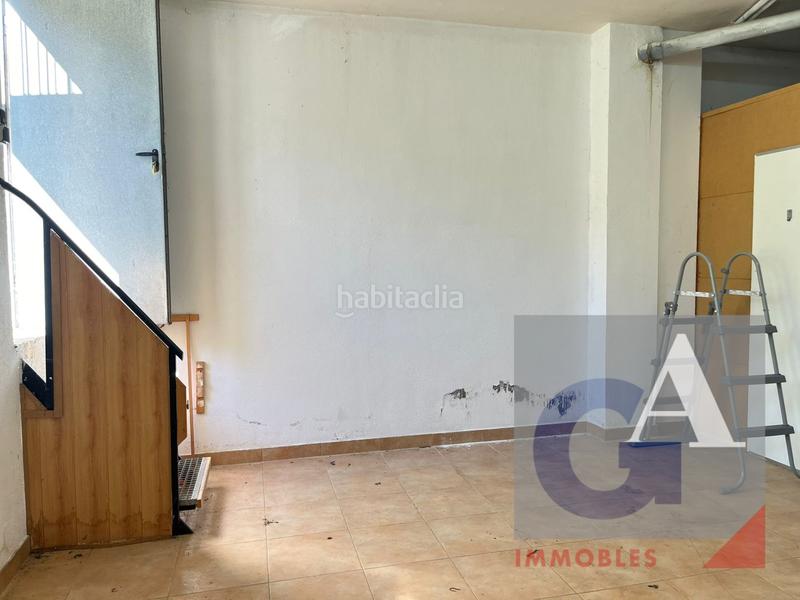 Foto 82f5b97d-2569-46dd-b6fd-78fc95ecf302. Parking coche en Sant Joan de les Abadesses