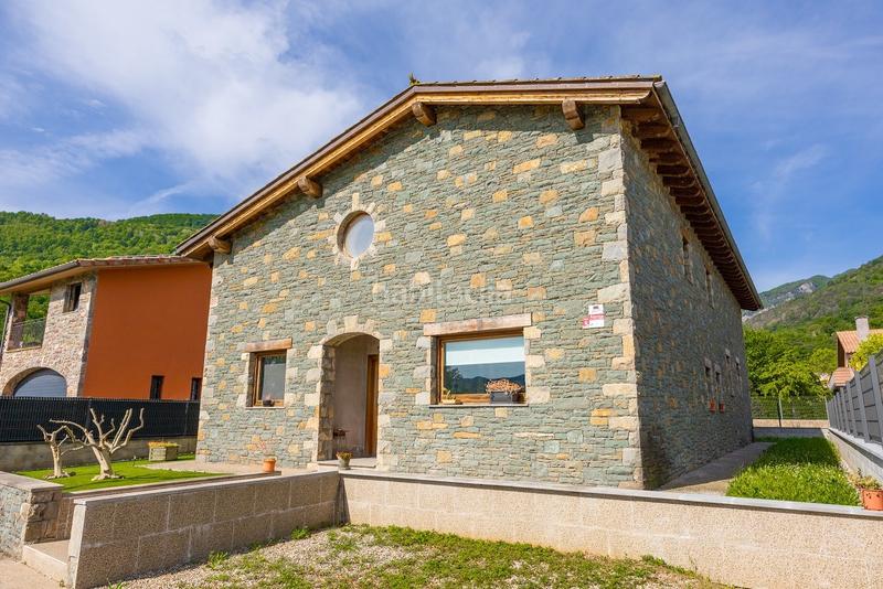 Foto c7add3c7-da03-41b1-bc19-bd9de8146932. Haus mit heizung in Vall d´en Bas (La)