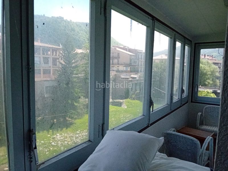 Foto 138bb49c-583b-44fd-97e0-c4422b3dc9cd. Edificio en Ripoll