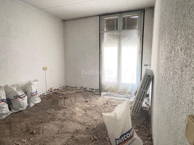 Foto 09c3ef7a-9544-4794-a160-8753dd931ed2. Edifici a Ripoll