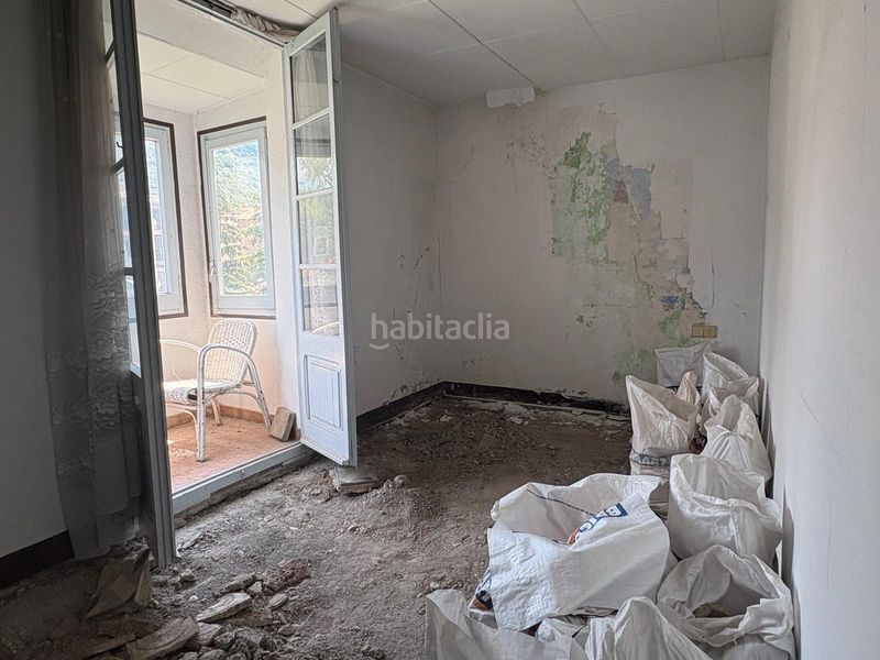 Foto 9118443c-4150-47f9-92ab-3079eec65f0a. Edifici a Ripoll