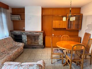 Casa adossada a Olot