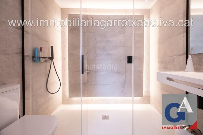Foto 12830c3b-e9f8-4327-8ef4-b7b229def55c. Piso en Olot