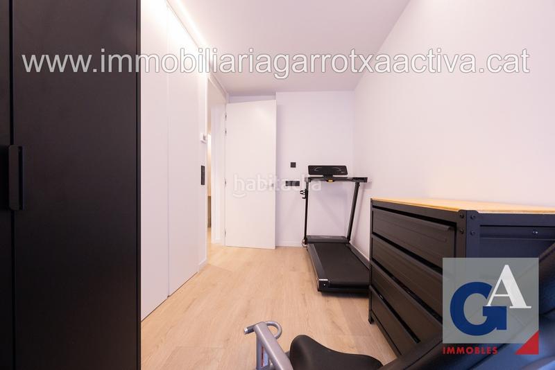 Foto f4e3e932-6434-48fc-9543-a89868462f0d. Piso en Olot