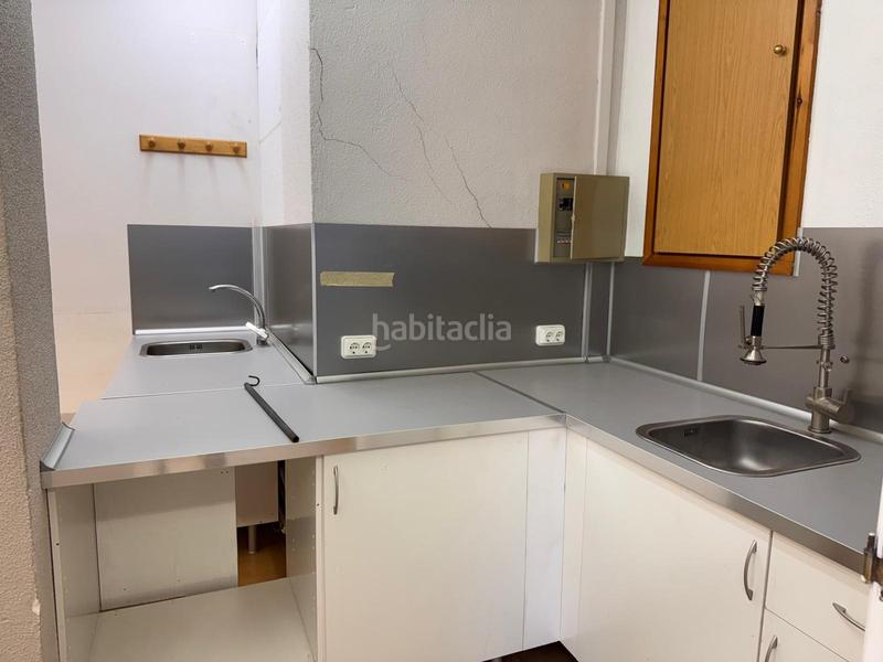 Foto d12183d1-0fcb-49b8-b58a-1254c1c9311d. Alquiler local comercial en Olot