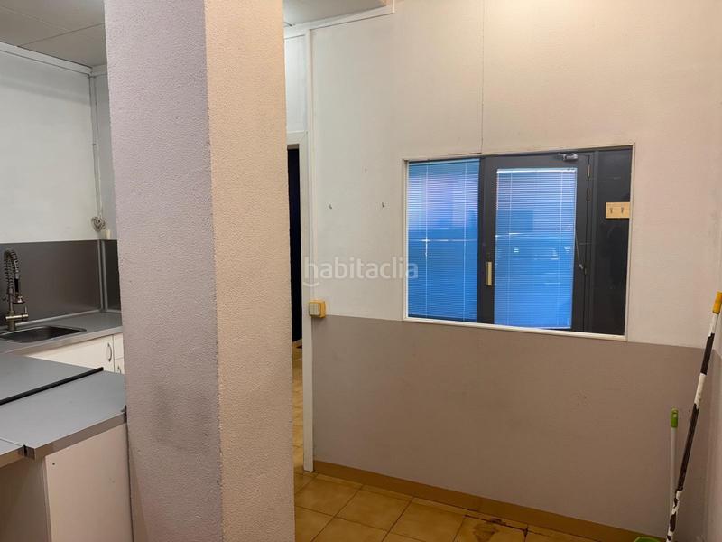 Foto e7923aec-cd94-4cfa-928f-5929de1a4968. Alquiler local comercial en Olot