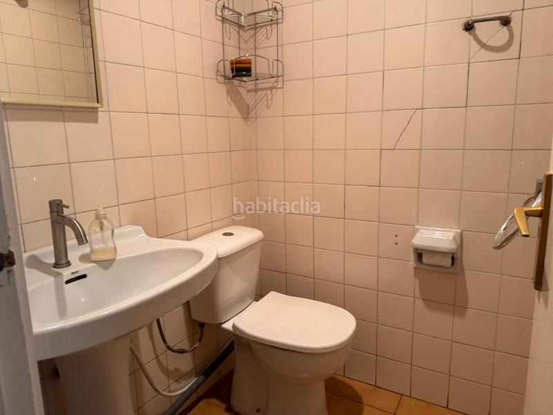 Foto 6f2404bd-5cf2-47ec-b97d-b84fae462d75. Location local commercial dans Olot