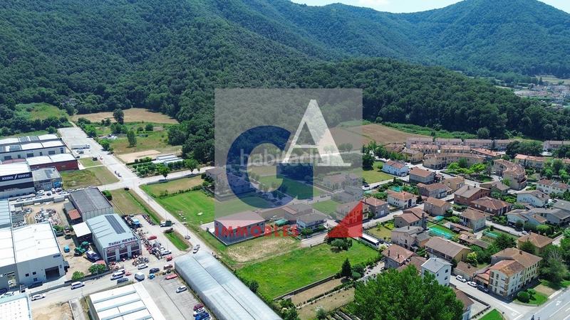 Foto dbe5d3a8-8fe4-4aa7-a7d3-cd9dccd2a9b6. Terrain résidentiel dans Preses (Les)