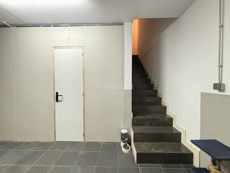 Foto 132a3149-b5f7-42fa-8493-a1c7b9504238. Casa adosada en Olot