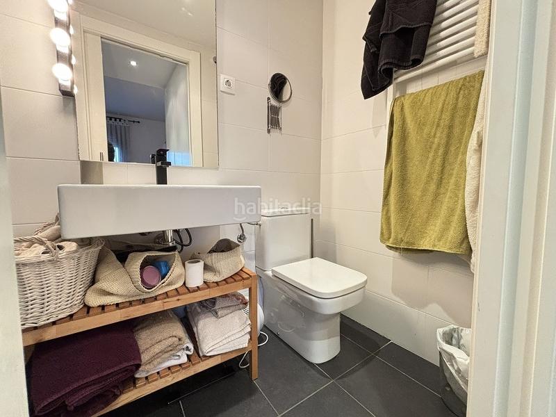 Foto 199cfaa4-eef2-419a-b882-e49a7b300670. Casa adosada en Olot