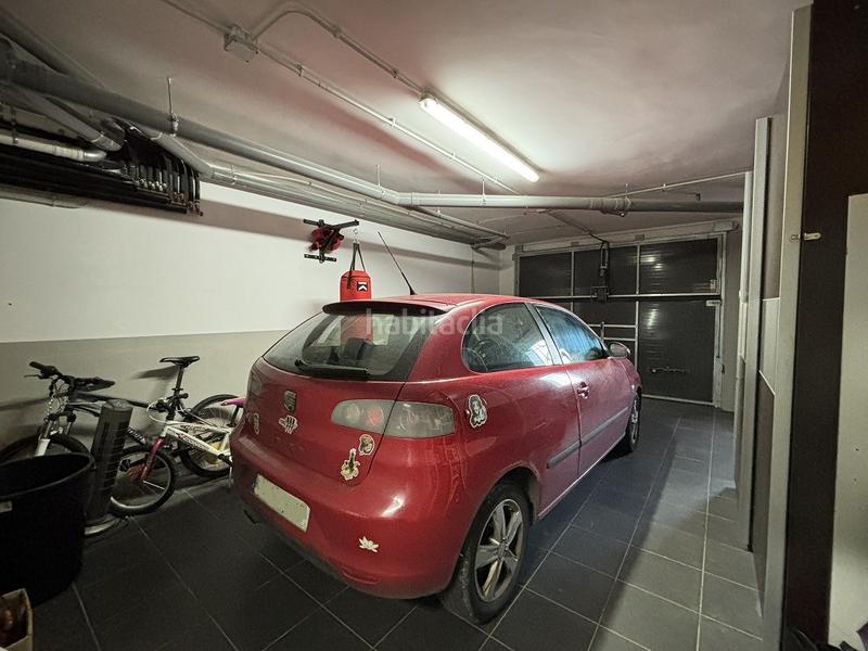 Foto ee0a6edd-6c6a-4635-ab02-4cdd09aa81a2. Casa adosada en Olot