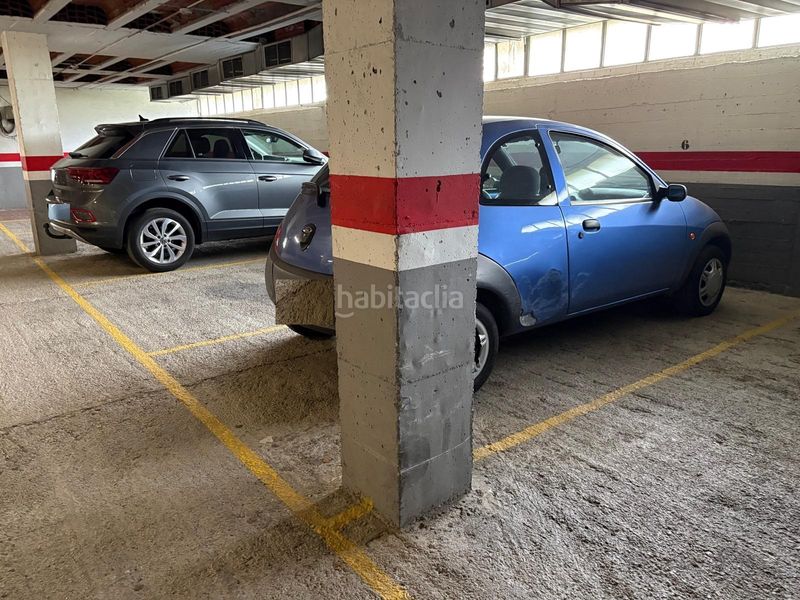 Foto 589aeee5-f797-4817-b6f5-3f919c93c8be. Aparcament cotxe a Ripoll