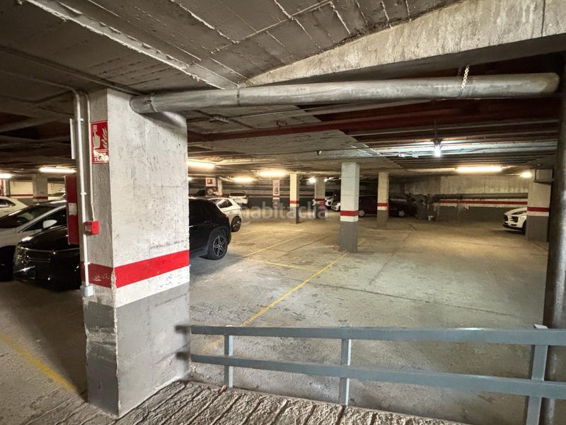 Foto b524348a-b1c9-4b06-a2ec-24148fa255f2. Aparcament cotxe a Ripoll