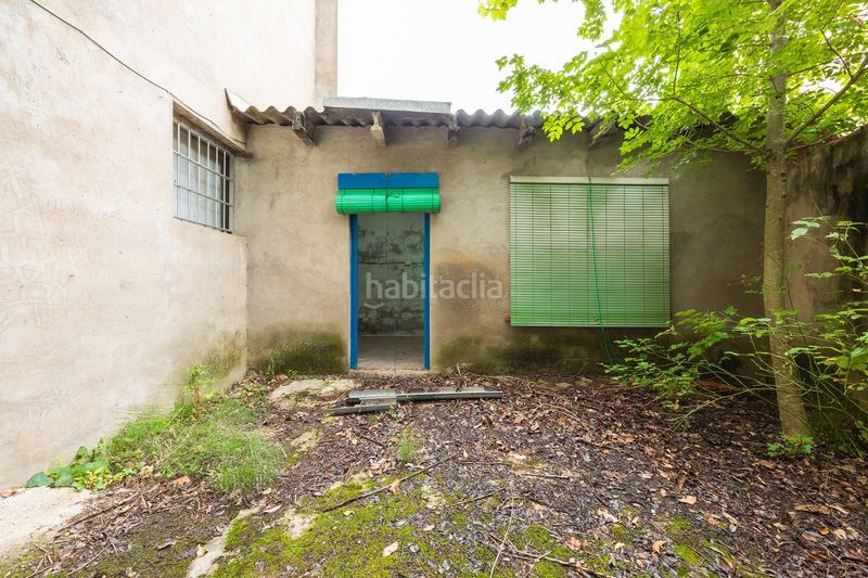Foto 99869c83-9ba1-4cd5-bbb9-0854c16fd353. Casa pareada en Olot