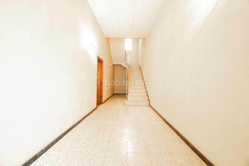 Foto e392c959-f7c2-43a4-a4f4-55bc85108811. Casa pareada en Olot