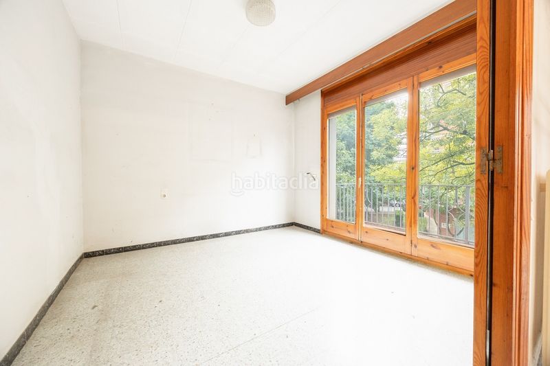 Foto f69977a4-a562-48a3-91fb-d4f18a2d279b. Casa pareada en Olot